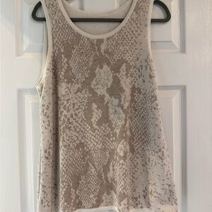 Chico's Cream and Tan Patterned Tank Top Chico’s size 2 - US size 12/14